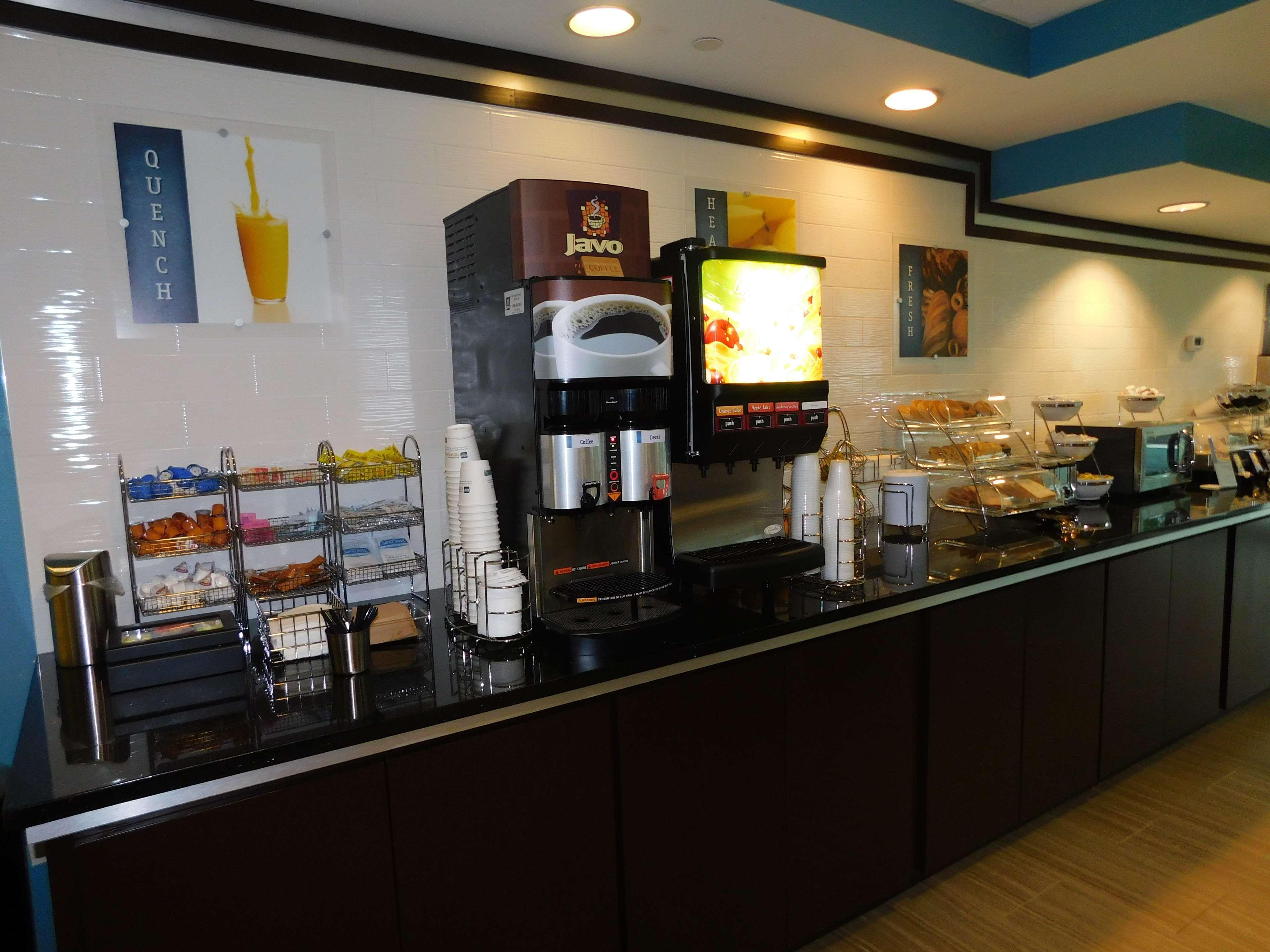 Best Western Plus Birmingham Inn & Suites מראה חיצוני תמונה