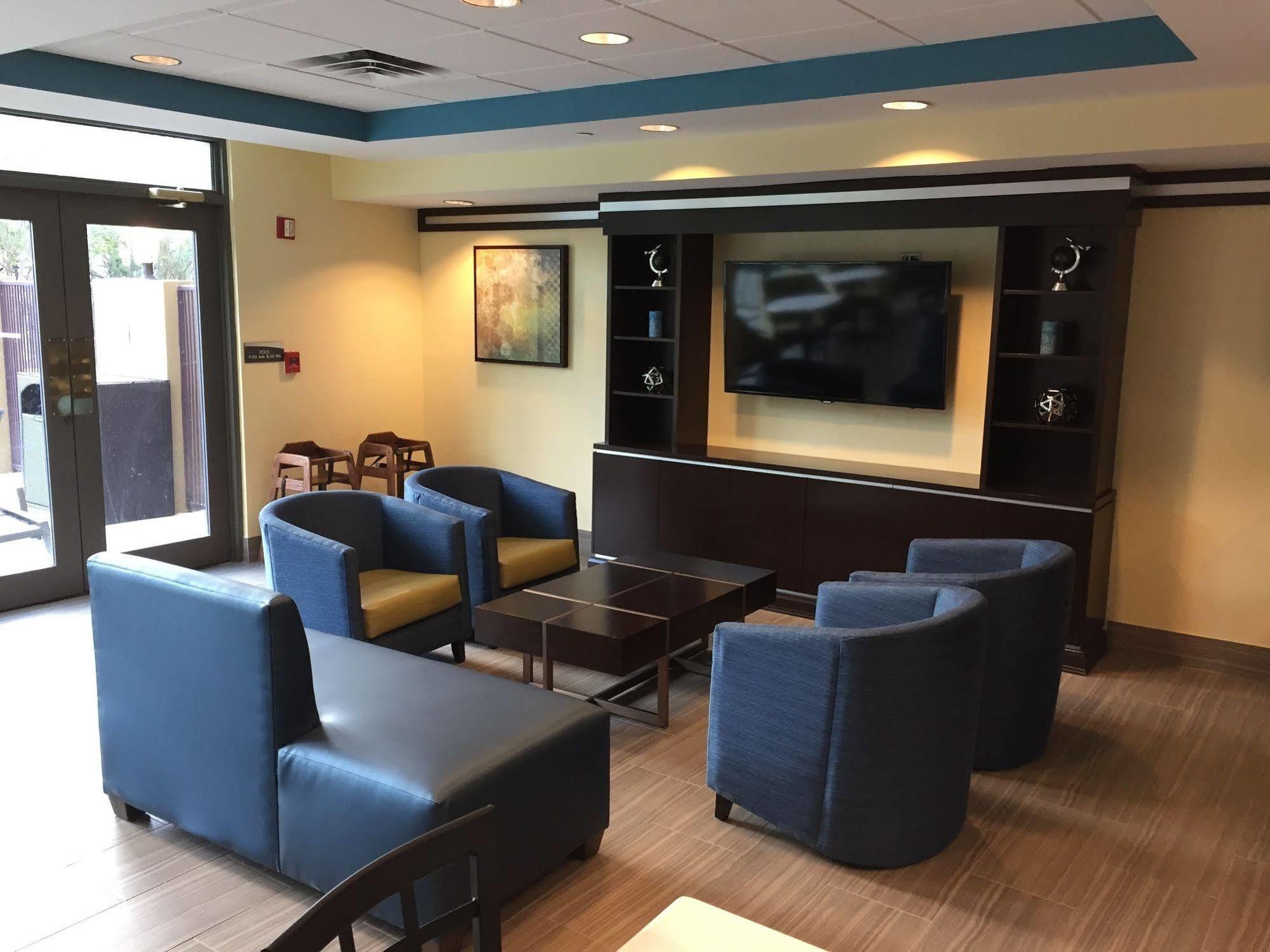 Best Western Plus Birmingham Inn & Suites מראה חיצוני תמונה